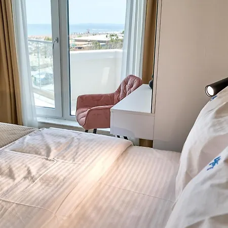 Absolute Sea View - Infinity Pool&spa&ev Friendly * Mamaia