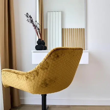 Absolute Sea View - Infinity Pool&spa&ev Friendly Apartment Mamaia