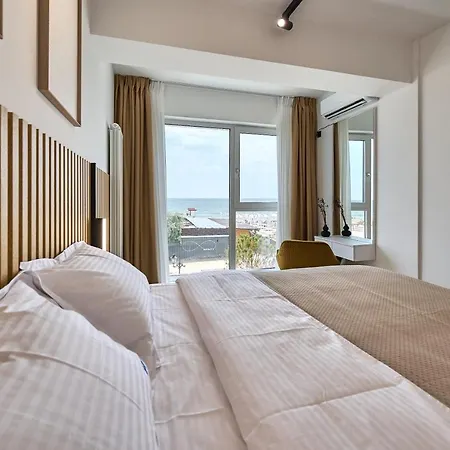 Absolute Sea View - Infinity Pool&spa&ev Friendly 马马亚