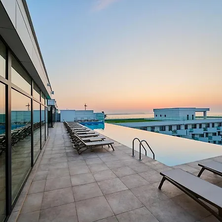 Absolute Sea View - Infinity Pool&spa&ev Friendly Mamaia