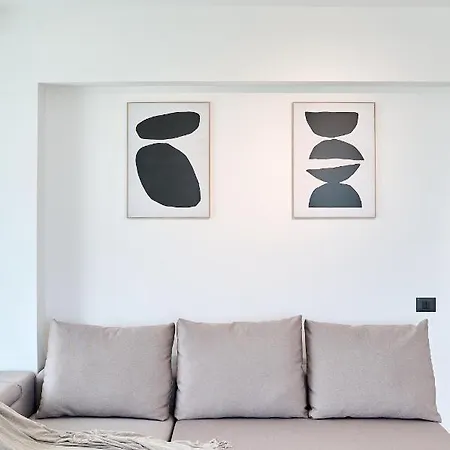 Apartament Absolute Sea View - Infinity Pool&spa&ev Friendly Mamaia