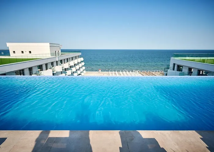 Apartment Absolute Sea View - Infinity Pool&spa&ev Friendly Mamaia