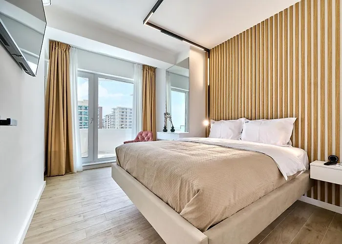 Absolute Sea View - Infinity Pool&spa&ev Friendly * Mamaia